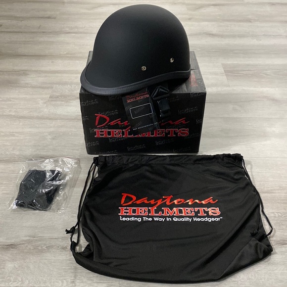 Daytona Novelty Matte Black Hawk Low Profile Half Helmet in size XS - Picture 2 of 7